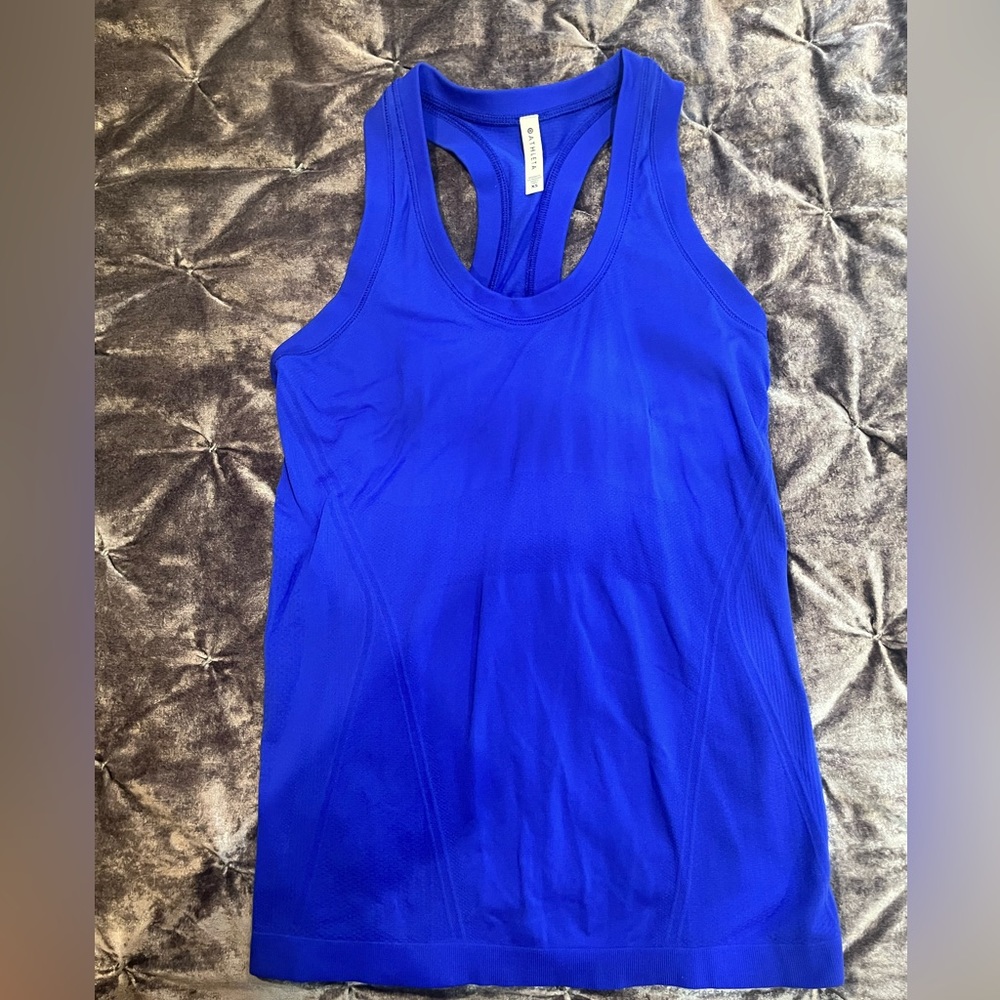 Athleta top